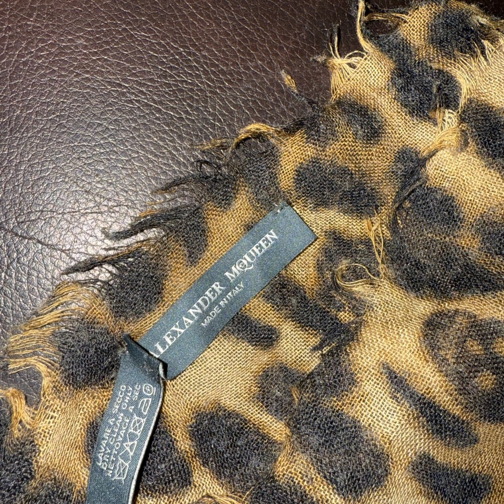 Alexander McQueen Leopard Print Scarf